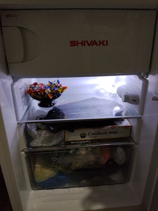 Холодильник SHIVAKI состояние хорошее цена договорная