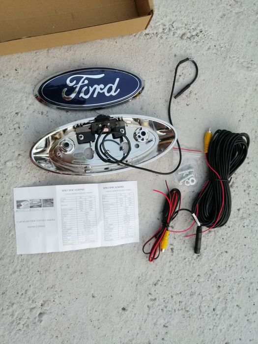 Emblema Ford cu camera marșarier, produs NOU, în cutie
