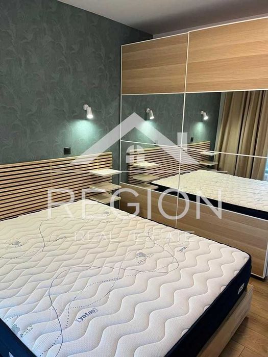 Дава се под наем Двустаен апартамент в Варна, м-т Евксиноград - 65 кв.м за 510 € - Снимка #1