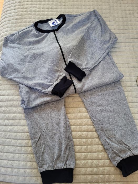 Хоккейная экипировка.