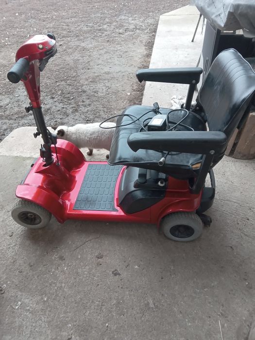 Scuter de mobilitate pentru seniori