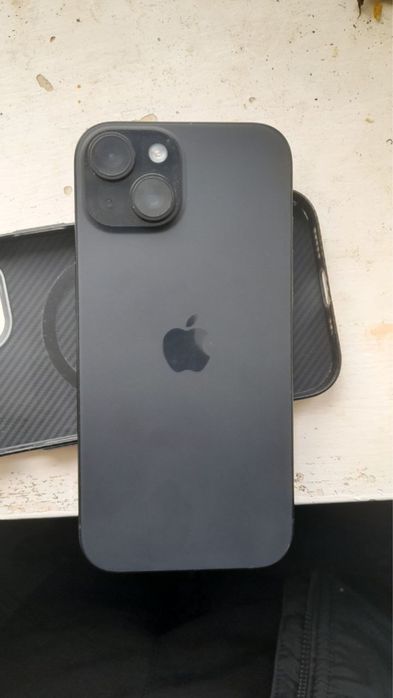 Iphone 15 pameti 128 90%