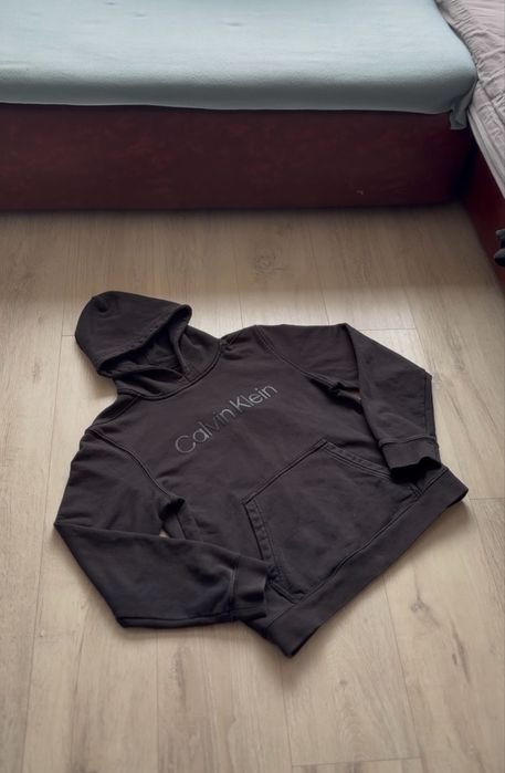 Calvin Klein суичер