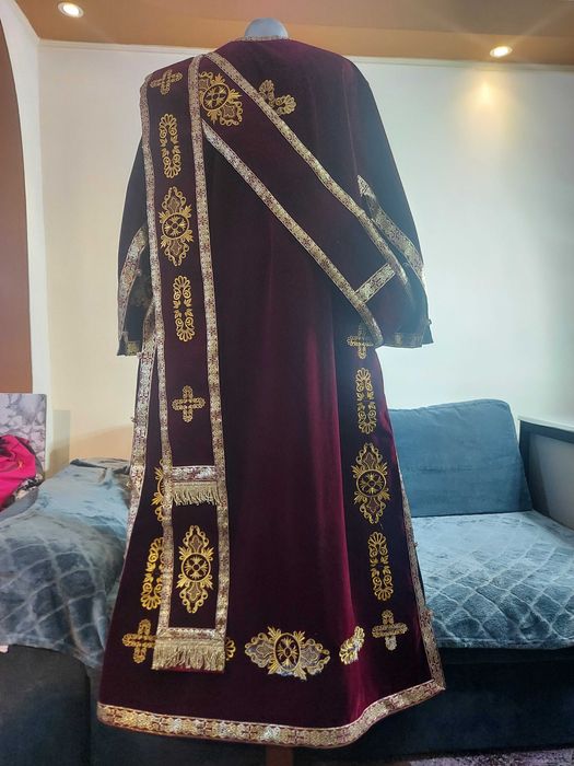 Vesmant preotesc de vanzare