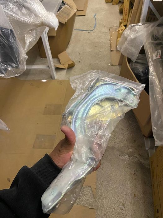 Петля капота на киа хундай