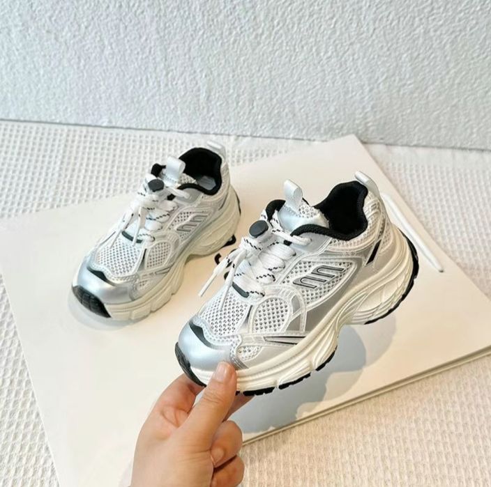 Новые детские лёгкие кроссовки , кроссы