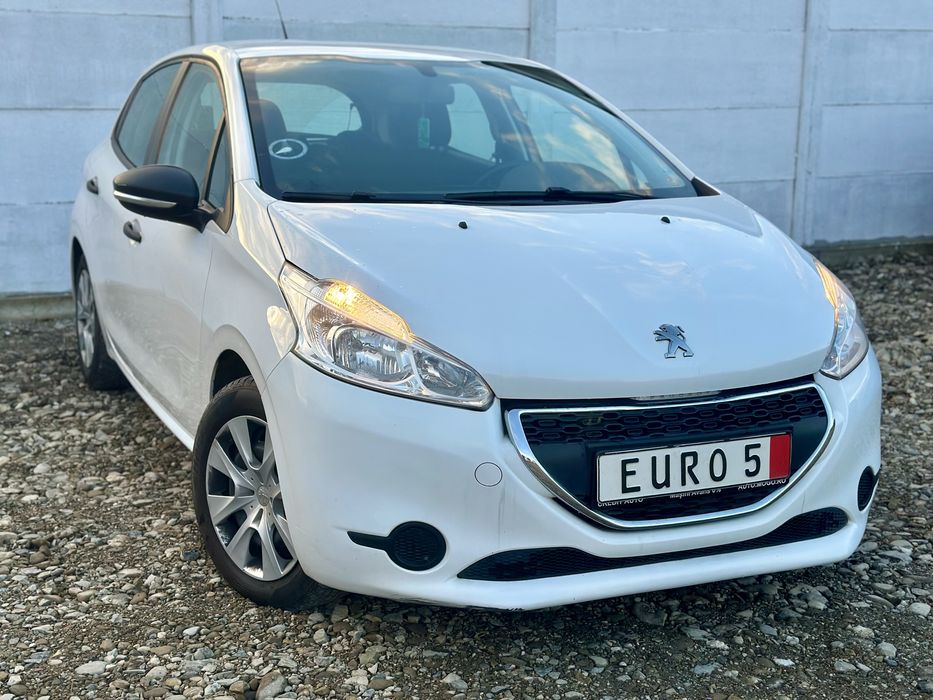 Peugeot 208 Benzina 2014 Euro 5 AC 167000 km