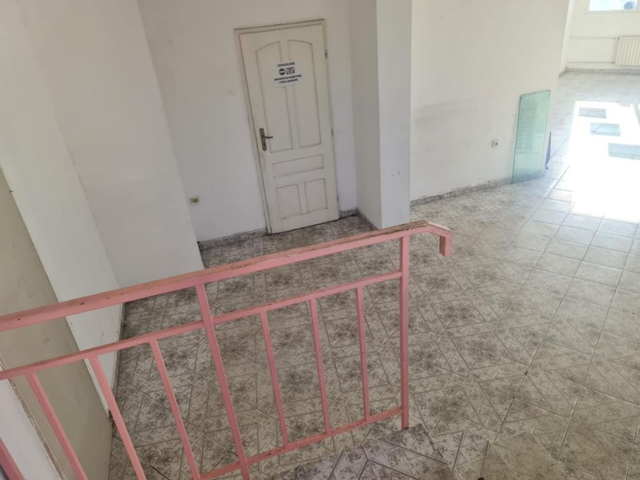 Дава се под наем Магазин в София, Гео Милев - 88 кв.м за 714 € - Снимка #2