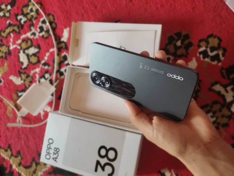 Oppo a38 Sotiladi aybi yoʻq