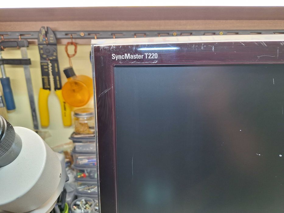 Монитор Samsung SuncMaster T220 - 22'