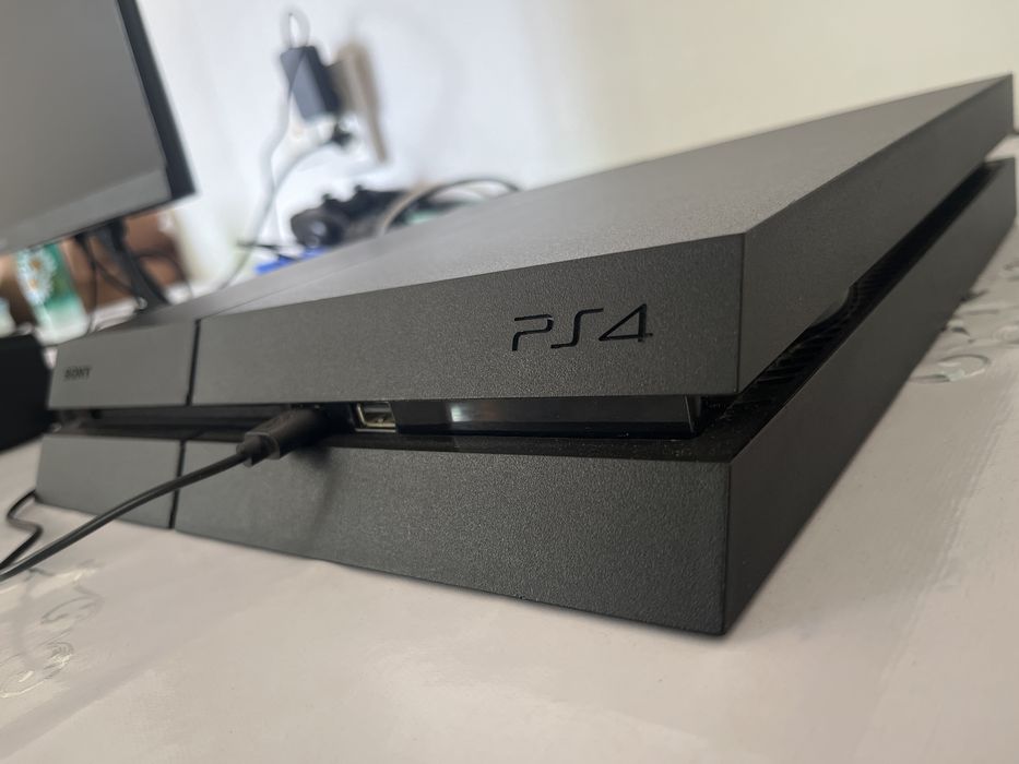 Playstation 4 fat 1tr