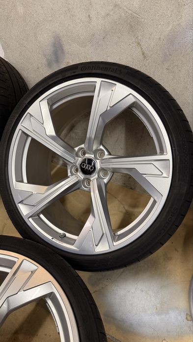 Оригинални 5х112 20” Audi RS5 с летни гуми