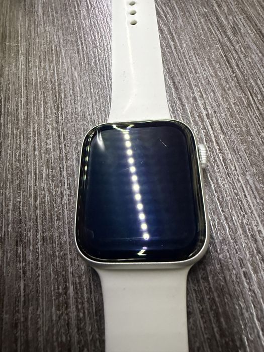 Apple Watch SE 2 44m 32ГБ