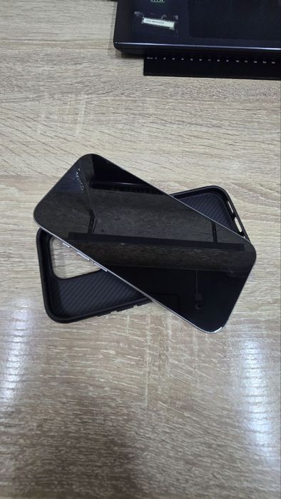 Продам айфон 16 про