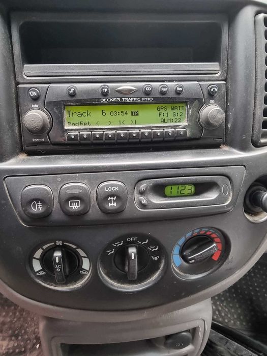 Mazda Tribute 2.0 16V/Газ/Релси /Лети джанти На части