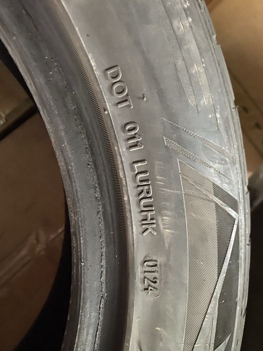 Шины лето 215/55/17