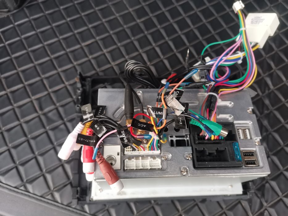 Продам Автомагнитола  планшет диагональ 9.5