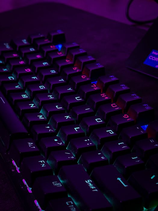 Mexanik klaviatura, механическая клавиатура