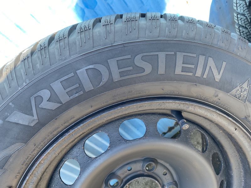 205/60/15 - Джанти БМВ 5х120мм, среда 73,6мм - Оферта 291