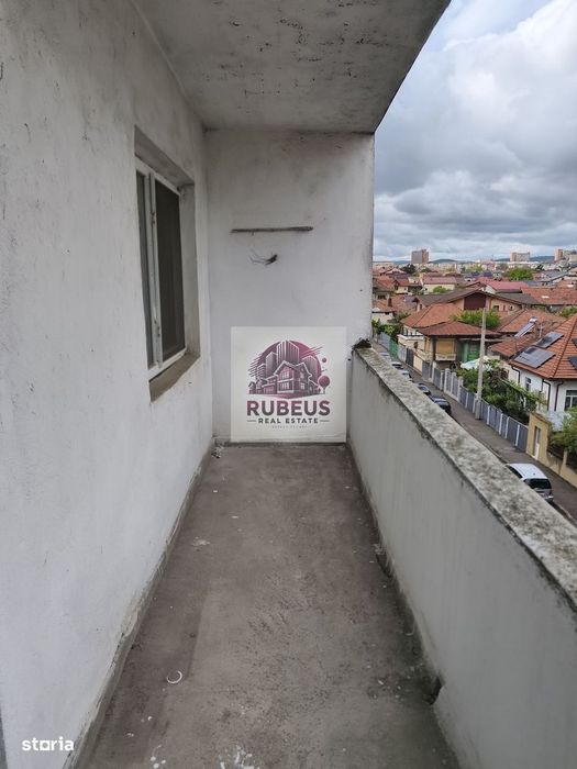 Apartament 4 camere, 77 mp, 2 balcoane, etaj 3 – Topolniței