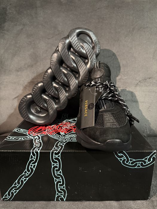 Versace Chain Reaction