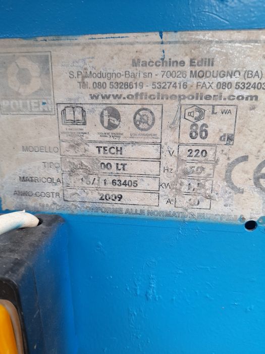 Vînd betonieră silențioasă fără coroană 300 litri preț 800 euro