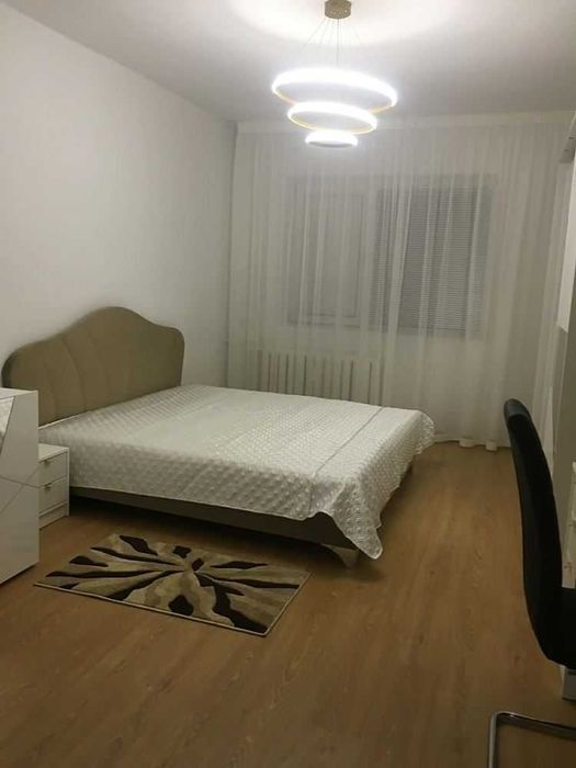 Дава се под наем Тристаен апартамент в София, Лозенец - 80 кв.м за 876.69 € - Снимка #4