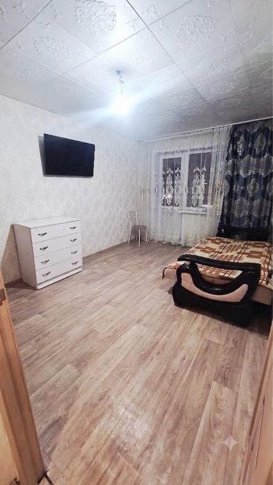 Продается уютная 2- комнатная квартира в 17-микрорайоне.