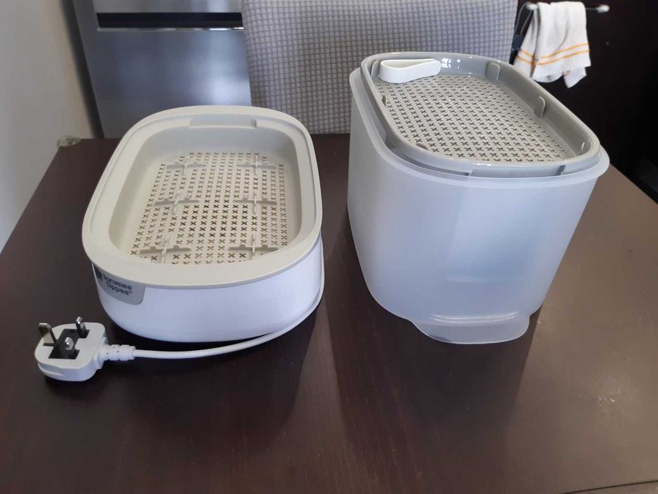 Стерилизатор Tommee Tippee