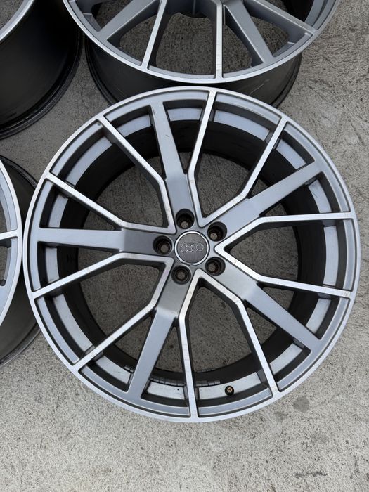 Ауди/Audi Джанти 22" ЕТ30 9.5J A8 Q7 Q8 5x112