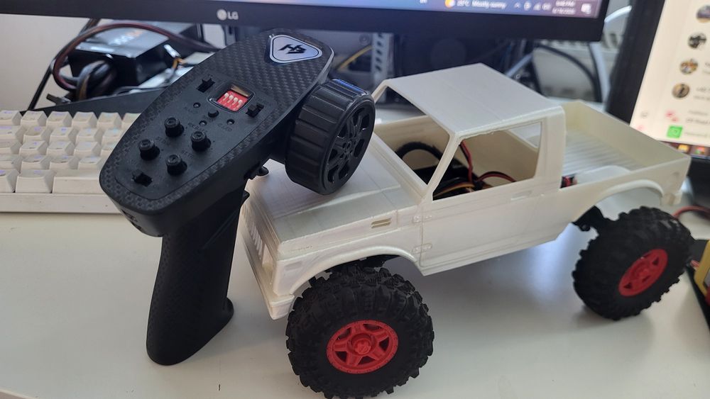Automodel crawler 1/18 brushless absima