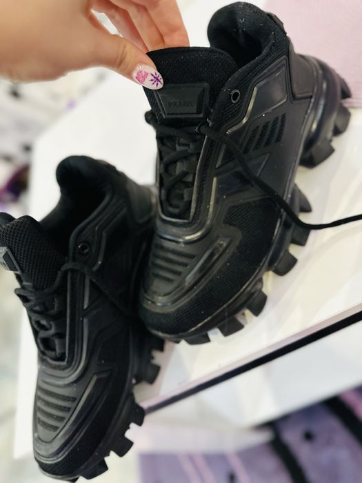 Уникални Маратонки - PRADA - 40н. - Като Нови!