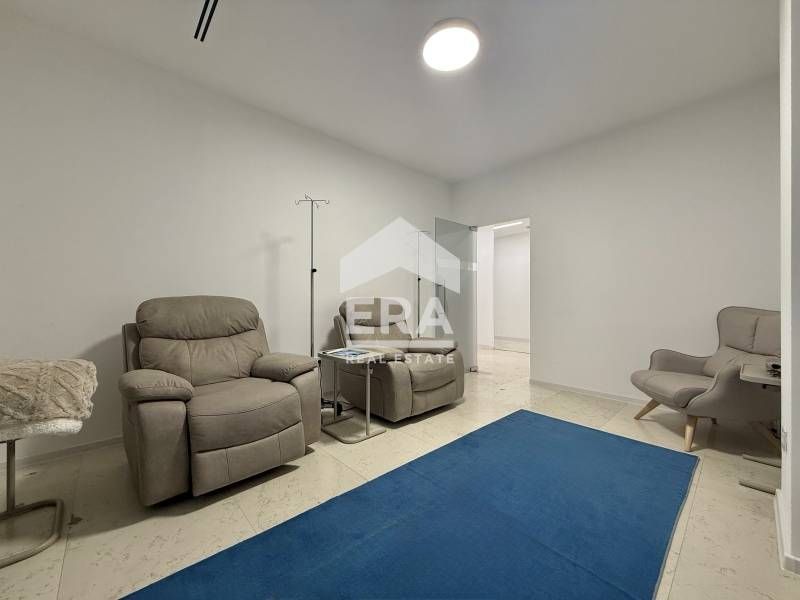 Дава се под наем Магазин в София, Център - 150 кв.м за 5000 € - Снимка #6