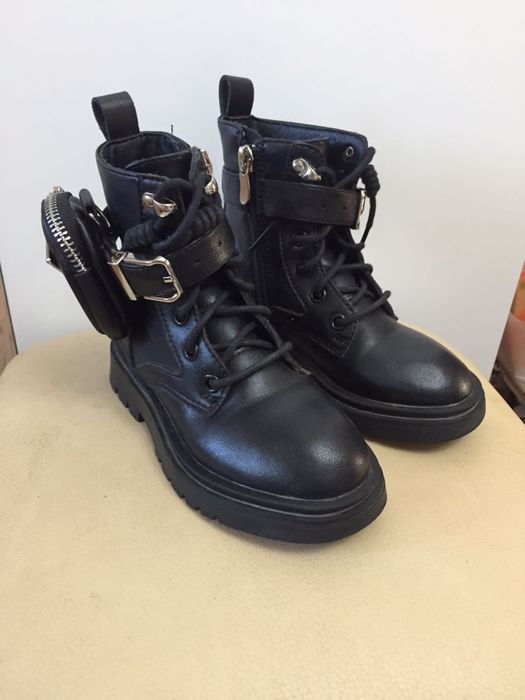 Стильные,модные сапожки