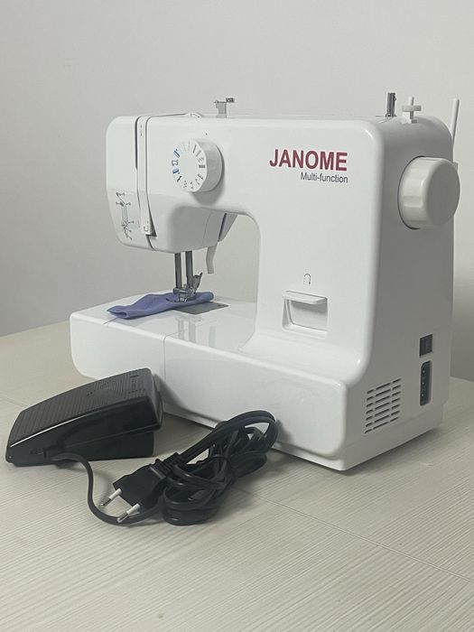 Швейная машина Janome новая