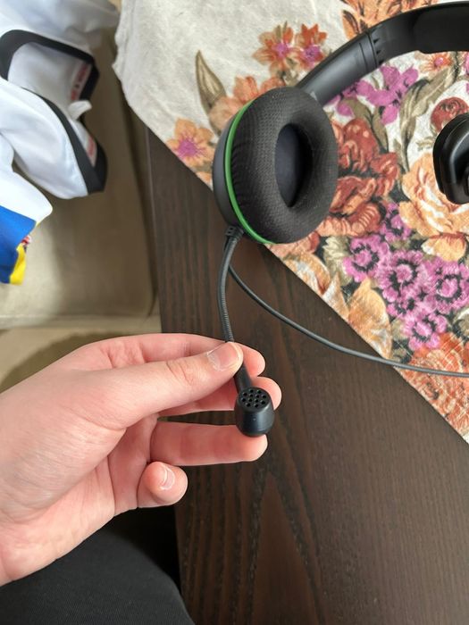 Casti HyperX CloudX Chat pentru Xbox series S/X