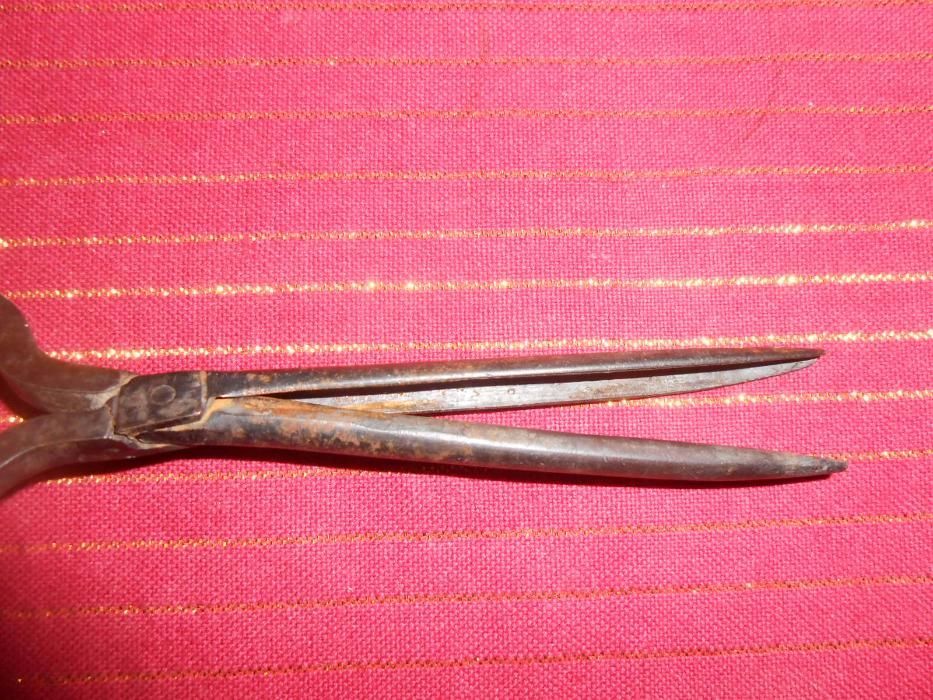 Cleste de ondulat parul