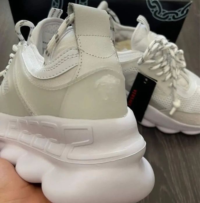 Versace Chain Reaction
