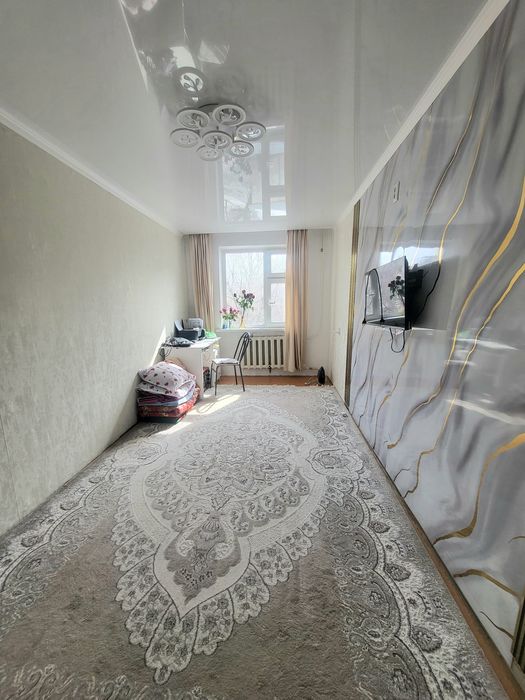 Продаётся 2 комн Автопарк