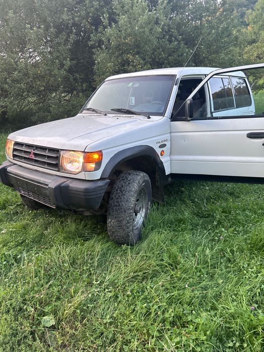 Mitsubishi Pajero 2.5