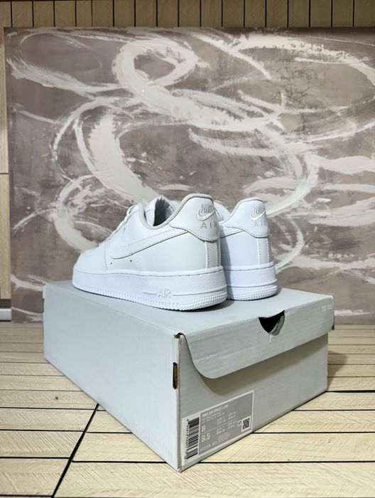 Nike Air Force 1 Triple White