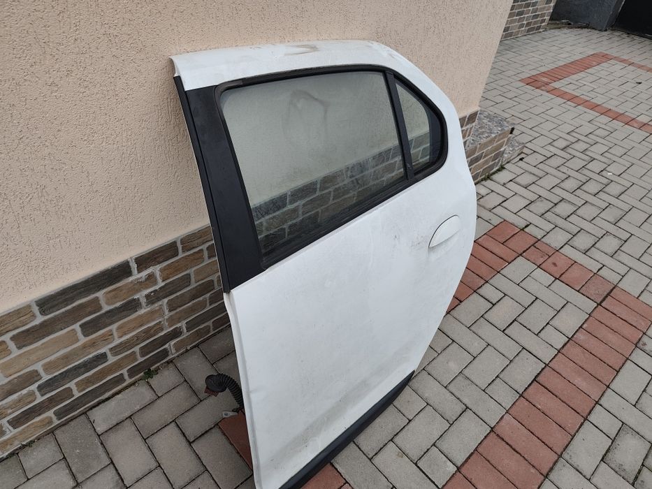 usa dacia logan 2017