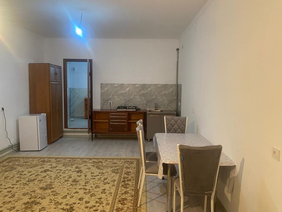 Квартира жалга бериледи