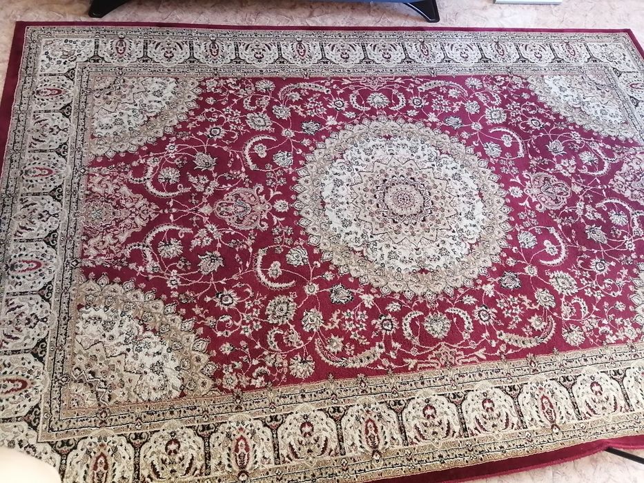 Продаю Ковёр 2*3 м