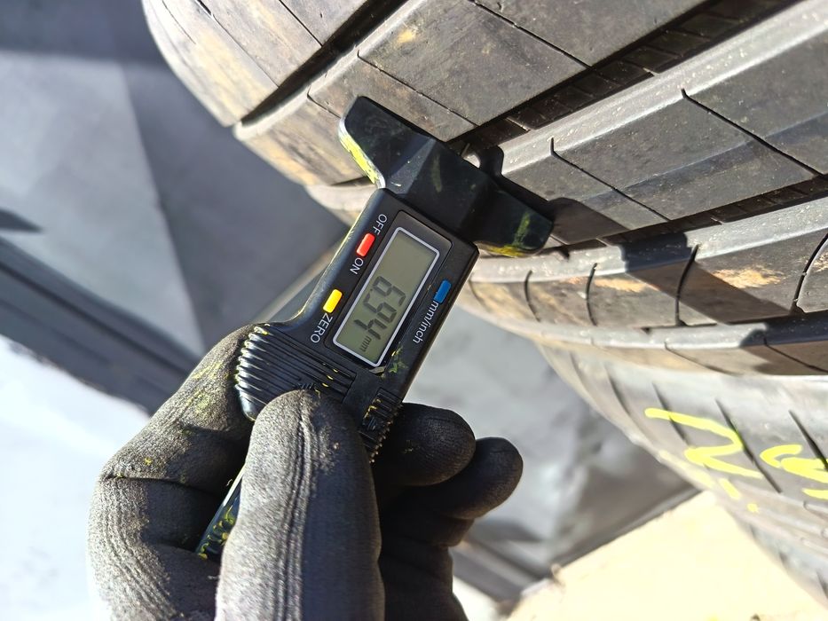 Anvelope vara 255 35 21 Goodyear  2023 și 2021  6.7mm-6.9mm
