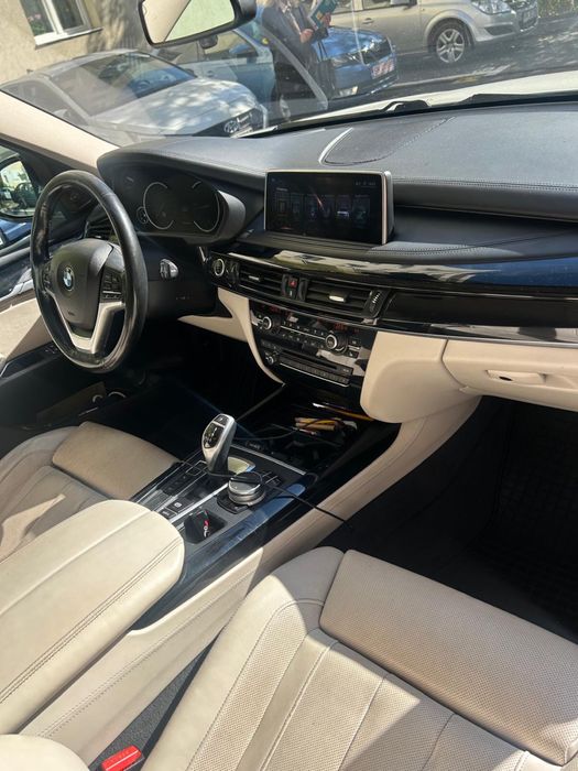 BMW X5 F15 40D 313 cai putere