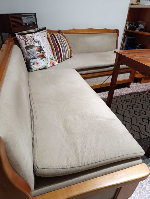 Кухненски ъглов диван