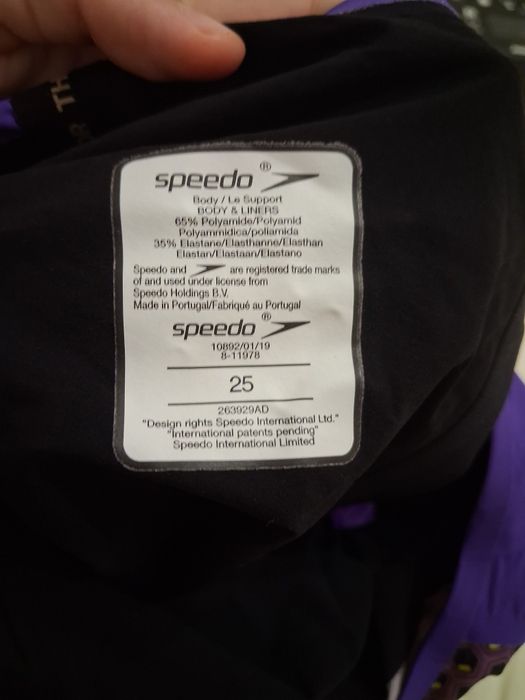 Speedo LZR carbon