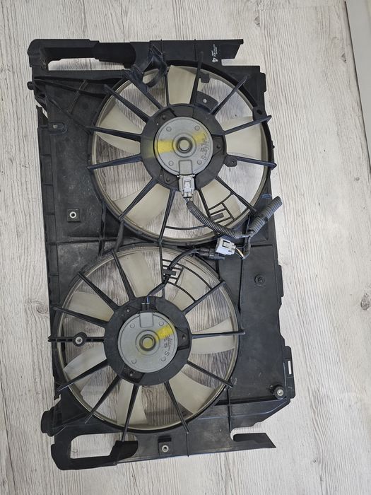 Вентиляторы радиатора на Estima / Previa 50 кузов