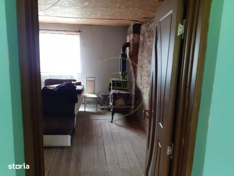 Casa  4 camere de vanzare in  Valeni jud. Brasov
